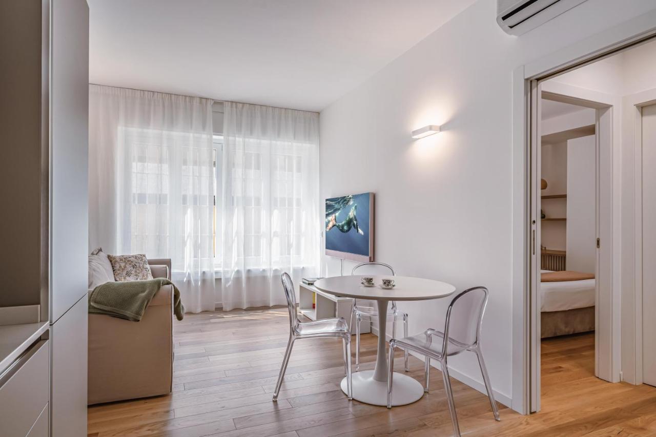 Milano Apartments S Agostino - Porta Genova Екстериор снимка