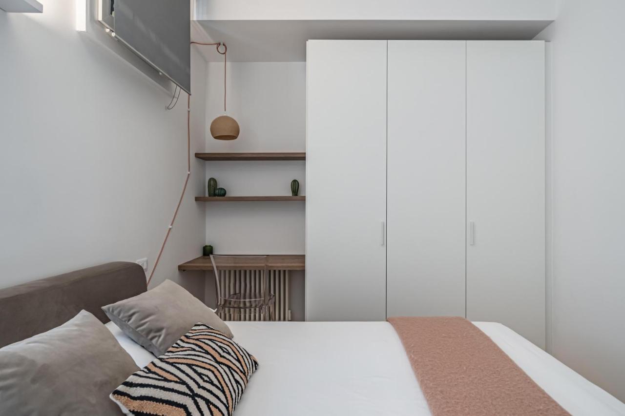 Milano Apartments S Agostino - Porta Genova Екстериор снимка