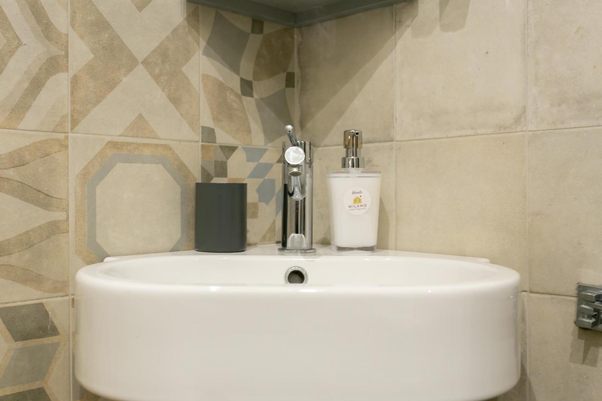 Milano Apartments S Agostino - Porta Genova Екстериор снимка