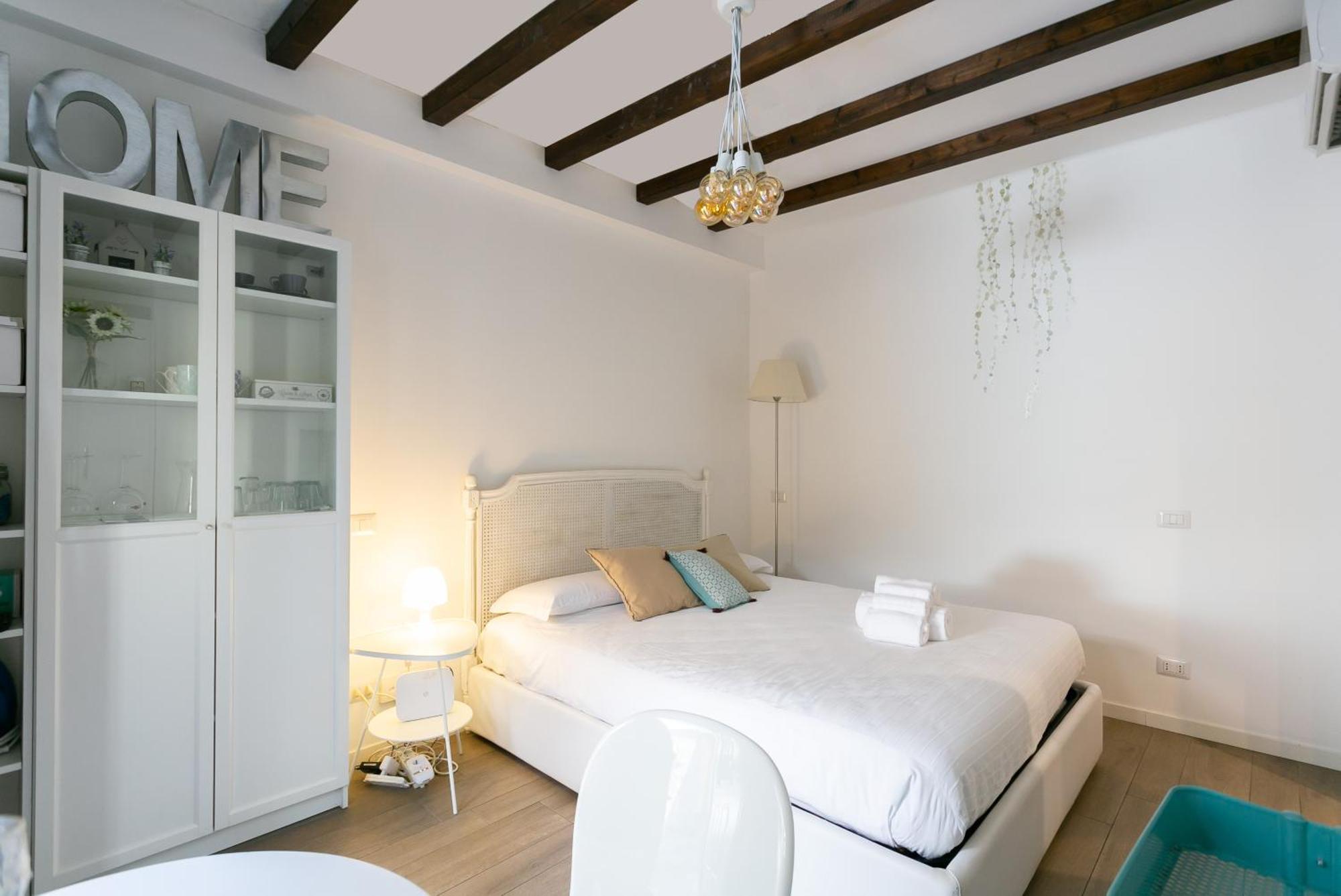 Milano Apartments S Agostino - Porta Genova Екстериор снимка